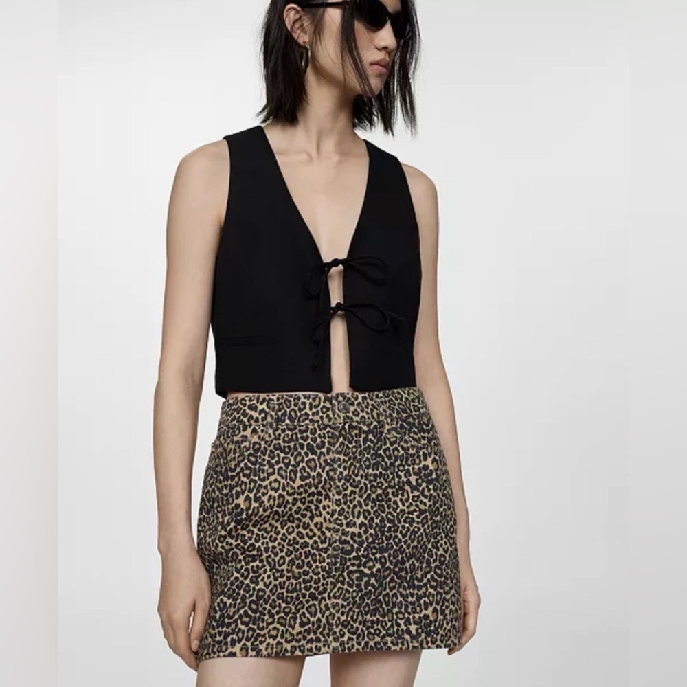 MANGO Leopard Jean Mini Skirt in size medium